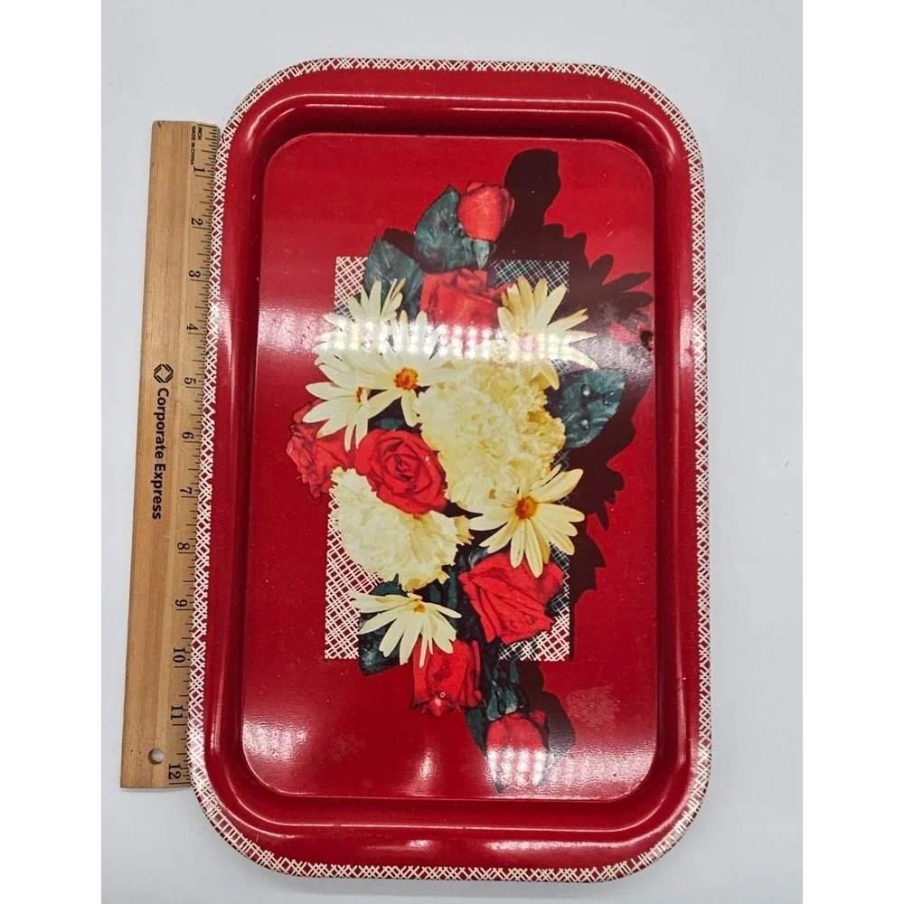 Vintage Red Floral Metal Serving Trays Set of 3 Roses Daisies Retro Kitchen 11.5